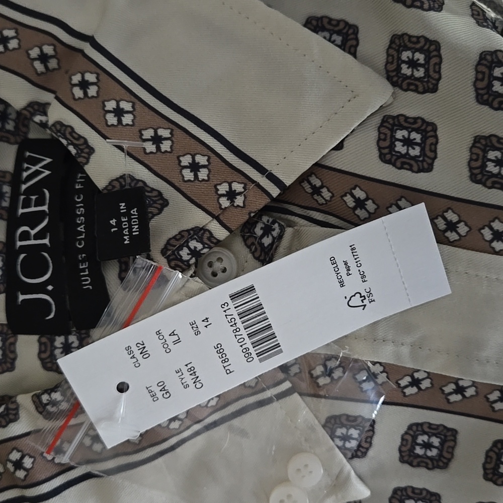 J.Crew Jules classic-fit shirt in foulard print - Picture 8 of 8